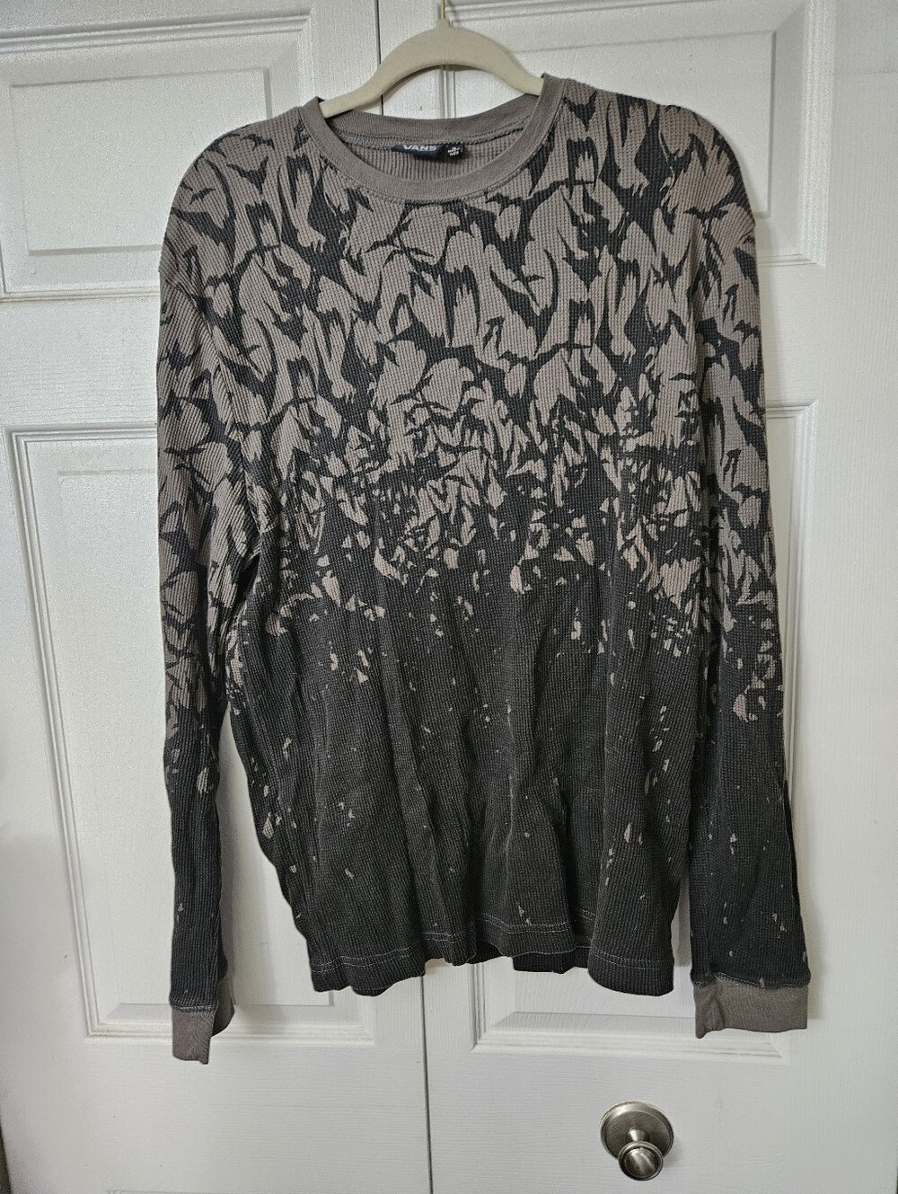 Vans Men's Long-Sleeve Patterned Thermal Shirt - Gray & Black